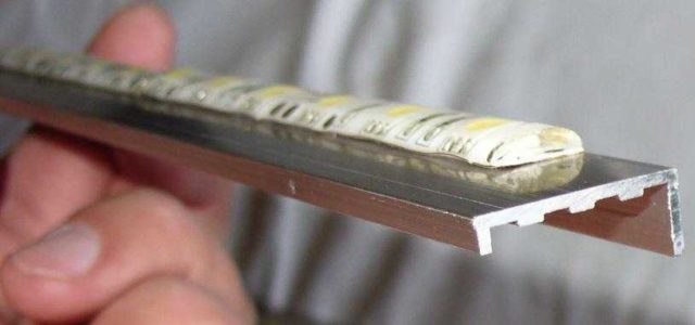 Алюминиевый уголок....хотя медь отводит тепло еще лучше